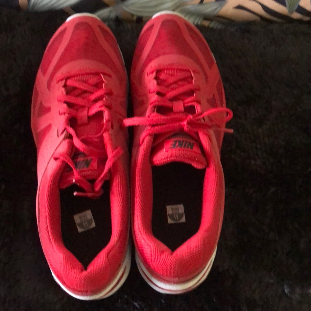 Nike men’s sneakers new without box